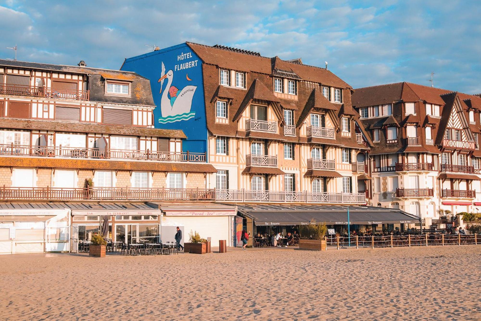 Hotel Le Flaubert Trouville-sur-Mer Exterior foto